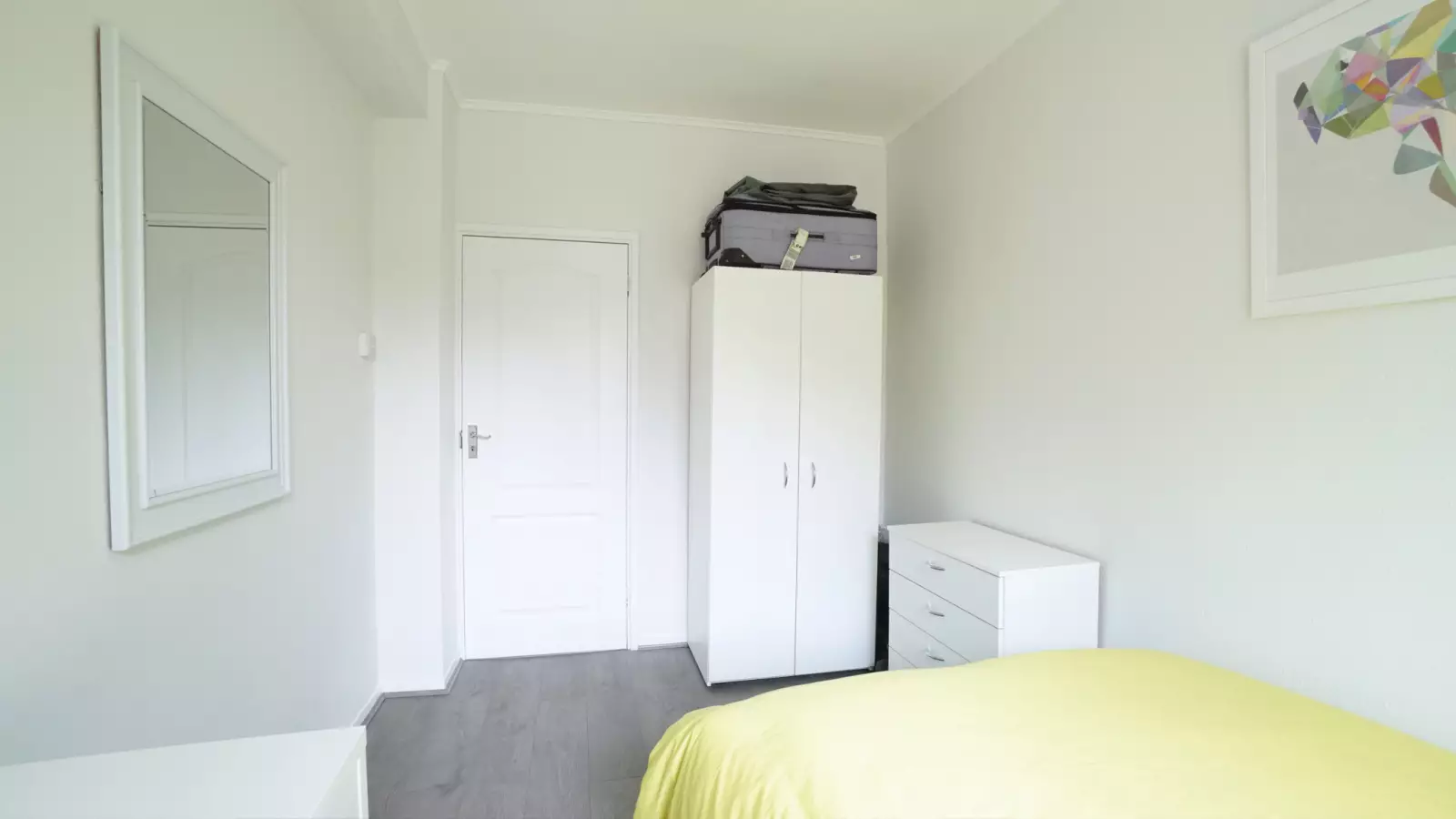Room Adelina Grove in Greater London