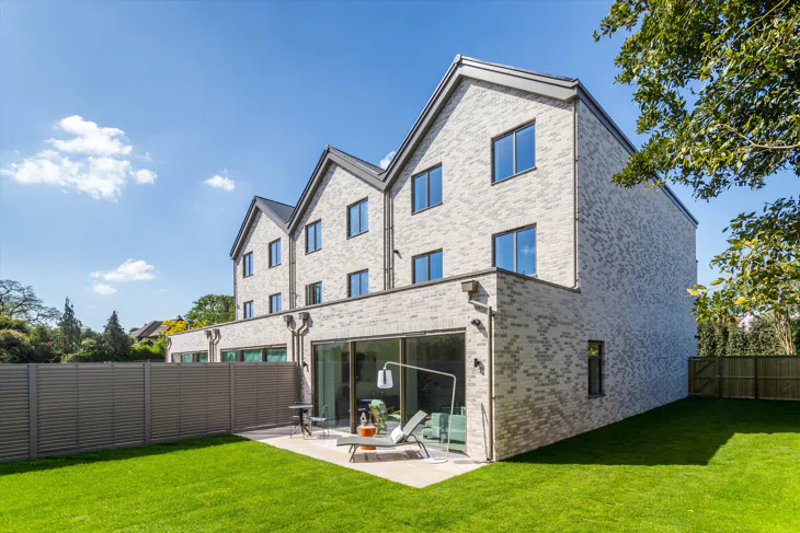 House Coombe Lane West in Greater London