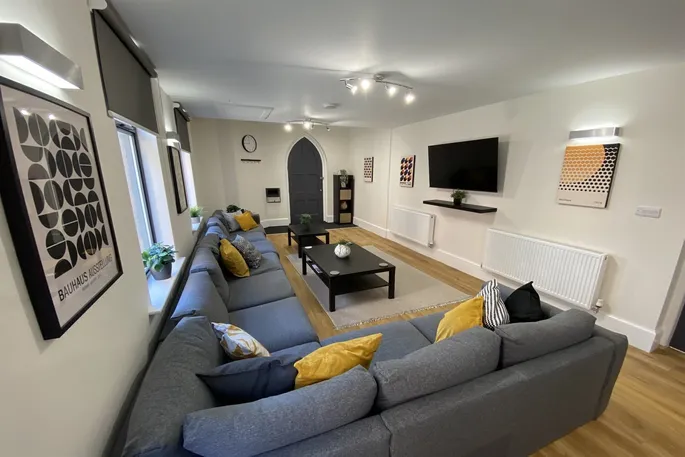 Room Albion Street in Nottingham