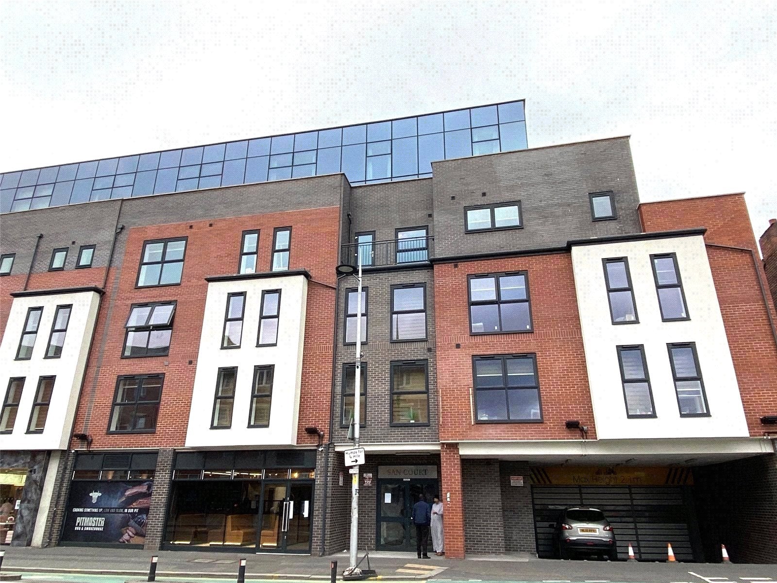 Flat Wilmslow Road in Manchester