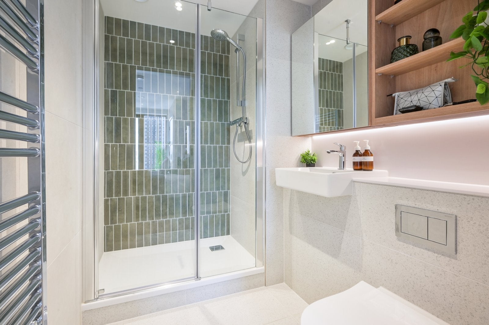 Flat Charter Street in Greater London