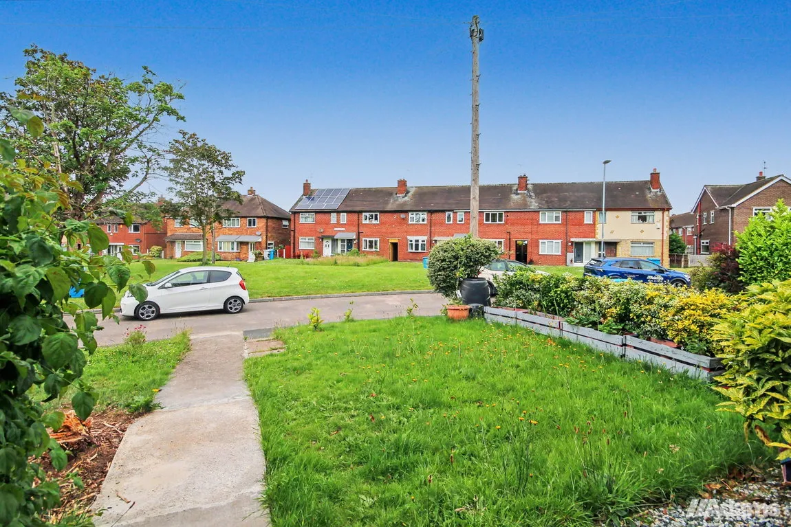House Cedar Avenue in Runcorn