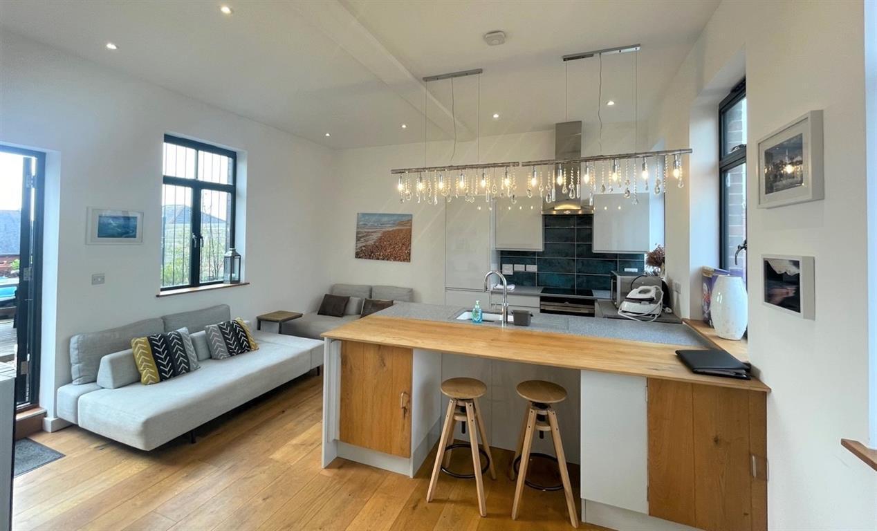 Flat Smythen Street in Exeter