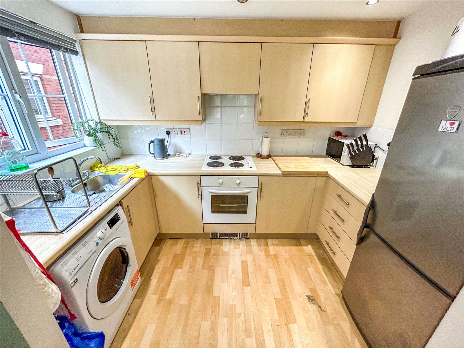 Flat Chelsfield Grove in Manchester