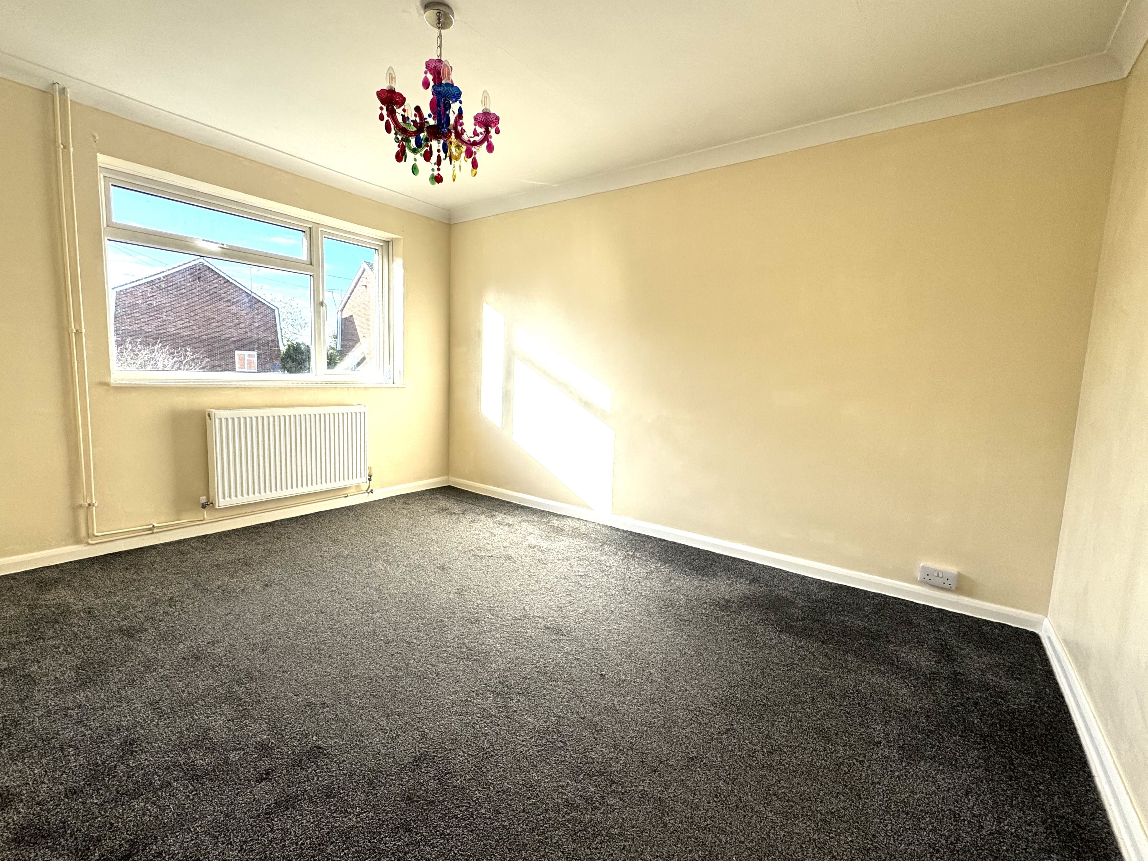 Flat Woodford Court in Thanet