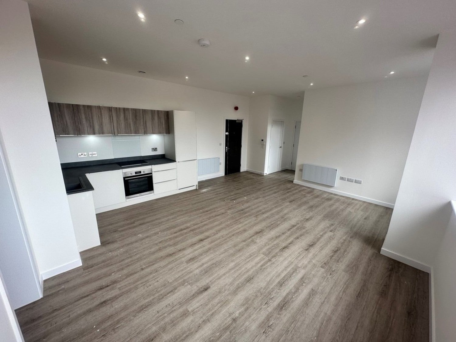 Flat Alençon Link in Basingstoke and Deane