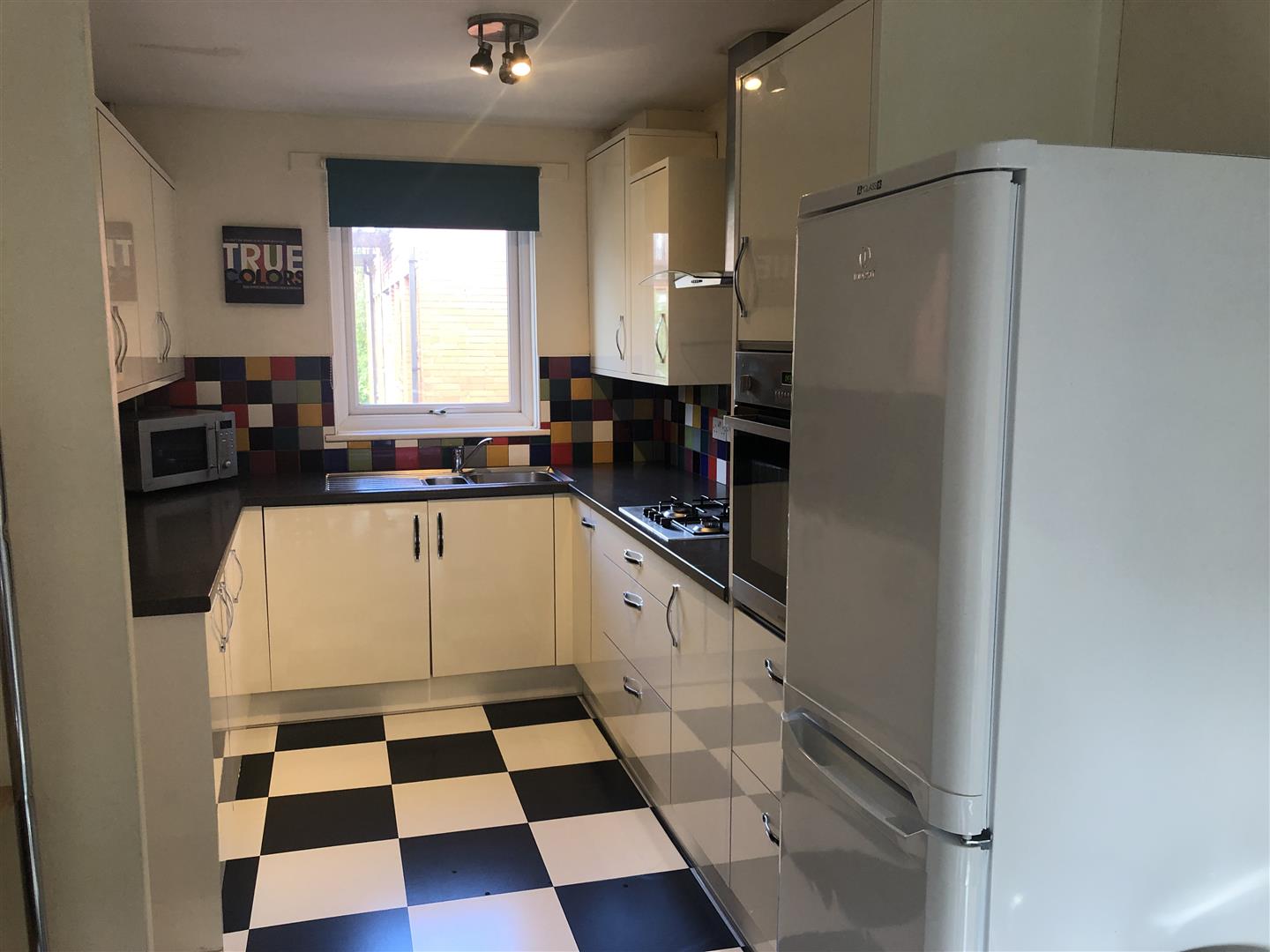 Flat Brightwell Walk in Manchester
