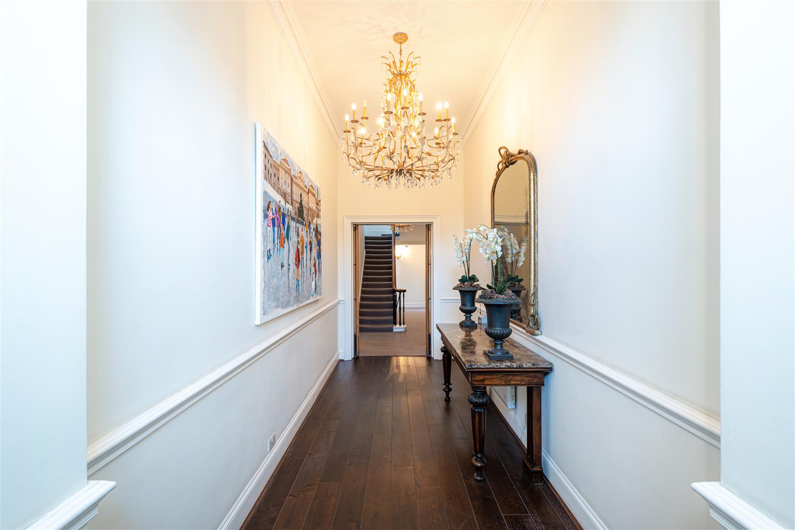 Flat Gloucester Gate in Greater London