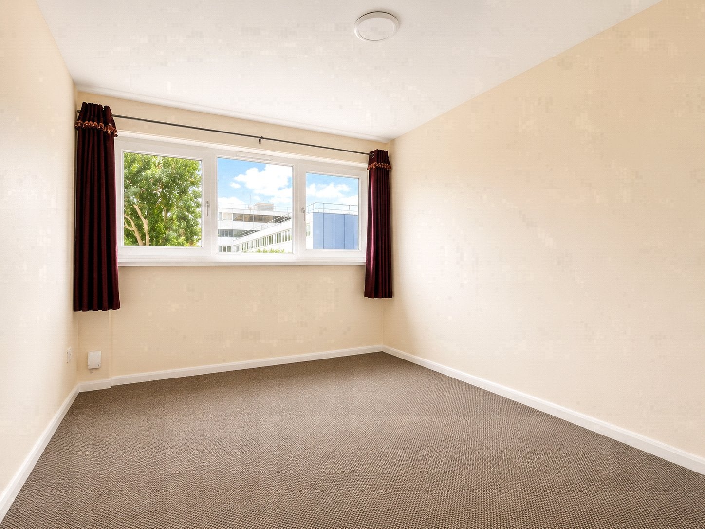 House Ferraro Close in Greater London