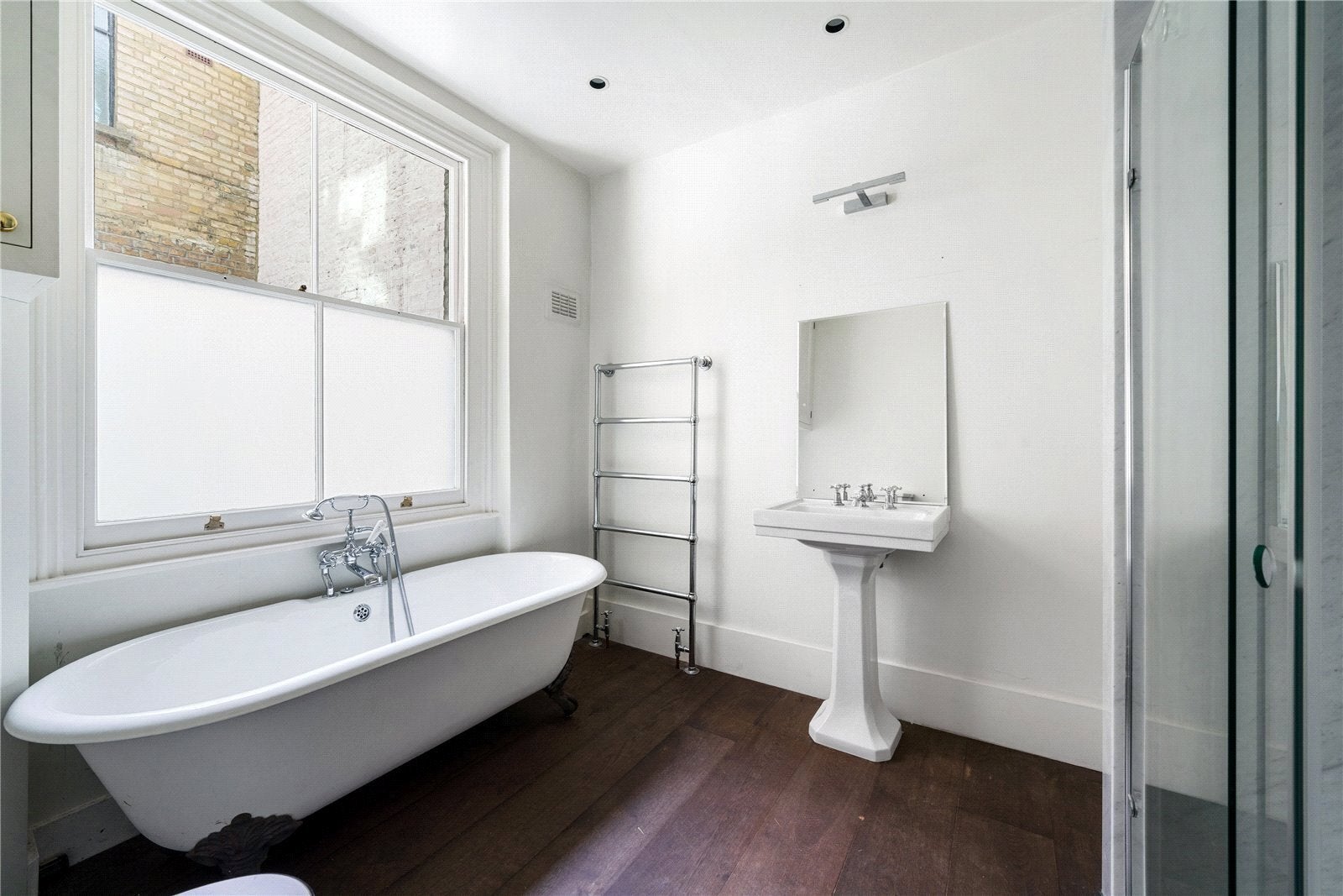 Flat Kensington Gardens Square in City of Westminster