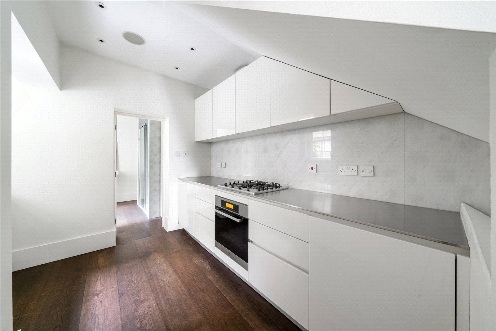 Flat Kensington Gardens Square in City of Westminster