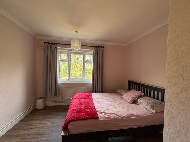 Room Cutler Road in Bristol