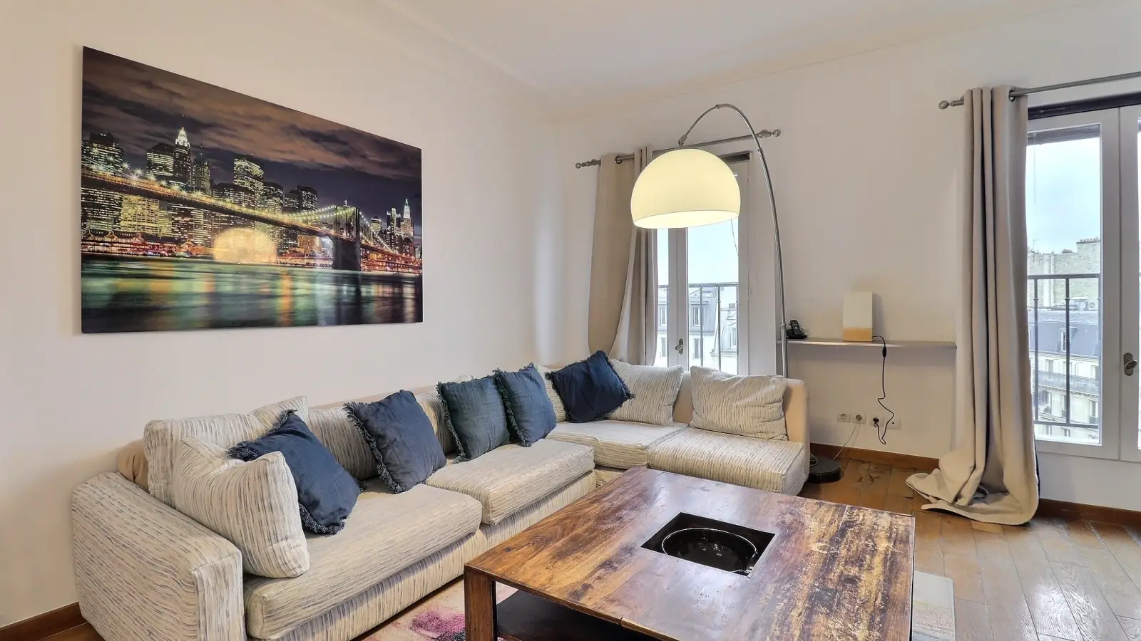Appartement Avenue Carnot à Paris