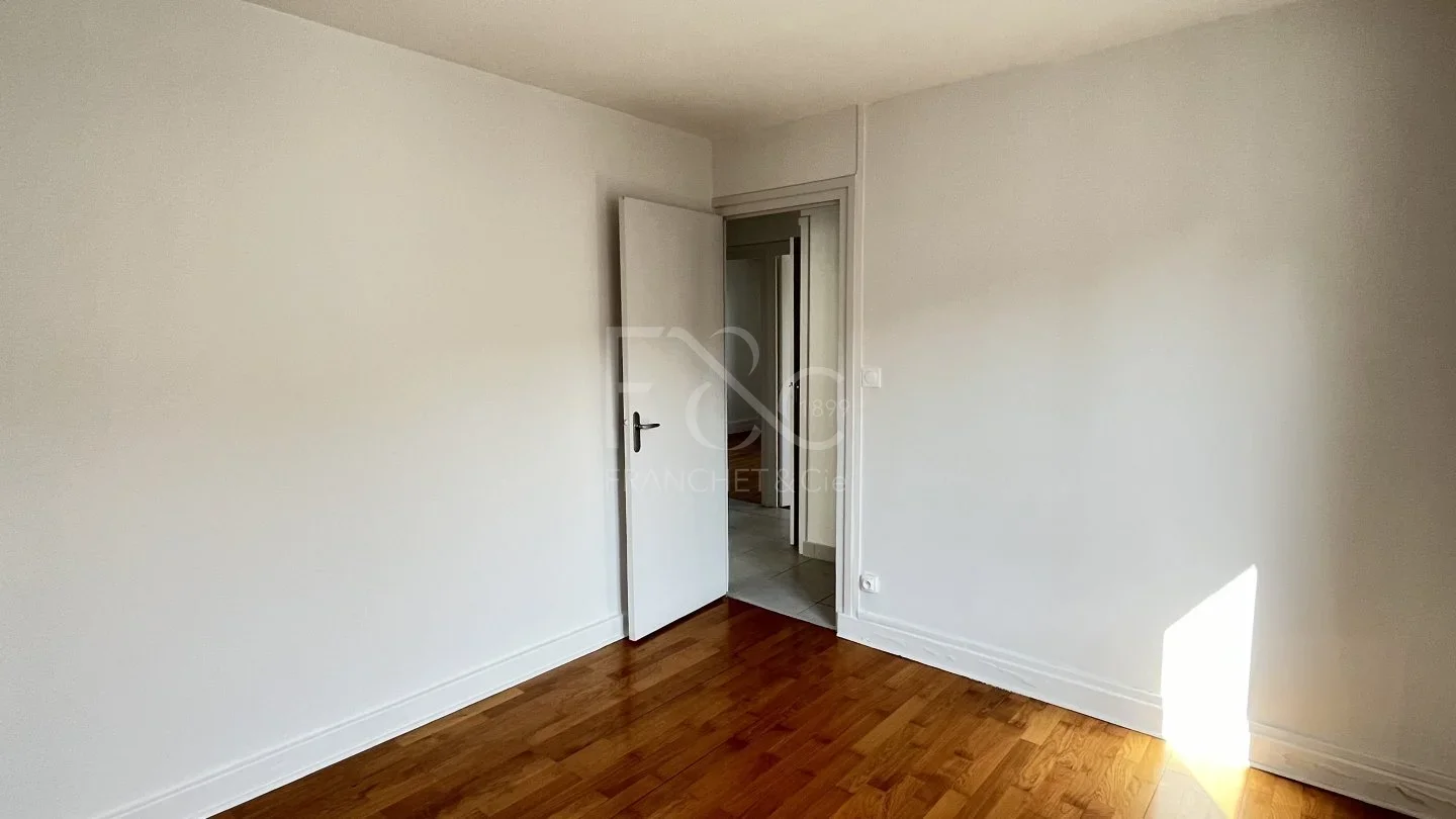 Flat Rue Sébastien Gryphe in Lyon