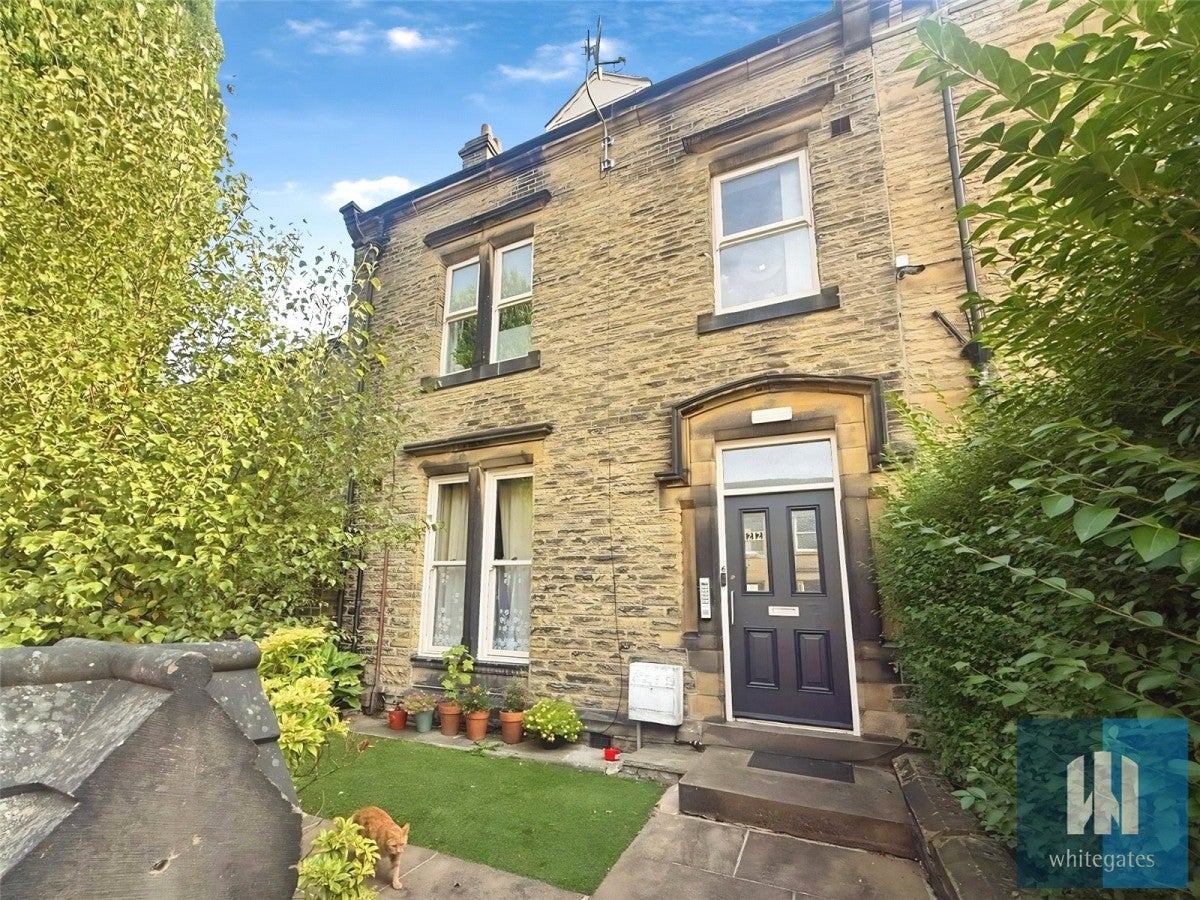 Flat Wentworth Street in Kirklees