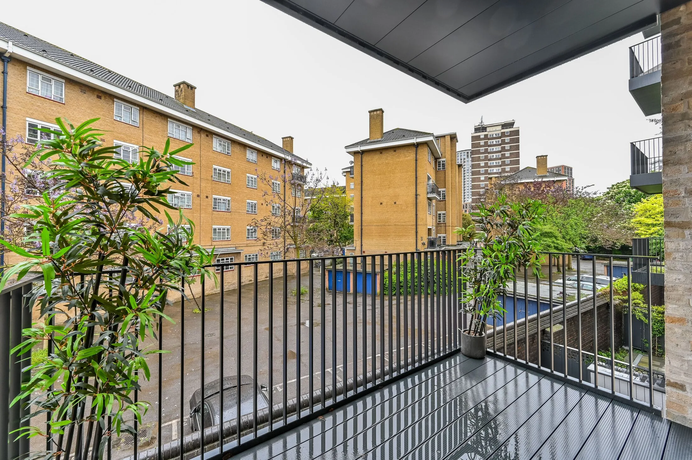 Flat Frampton Street in City of Westminster