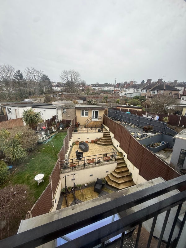 Room Ankerdine Crescent in Greater London