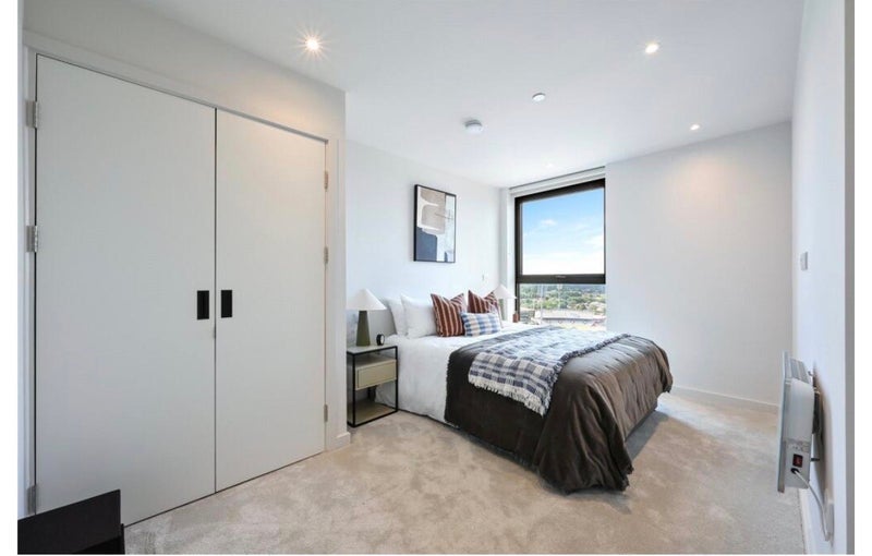 Room Brian Statham Way in Trafford