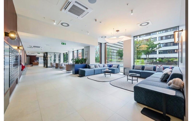 Room Brian Statham Way in Trafford