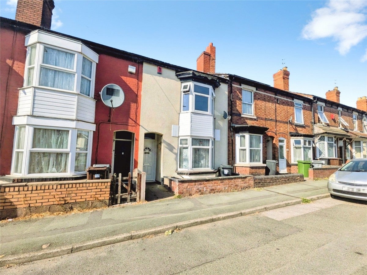 House Rayleigh Road in Wolverhampton