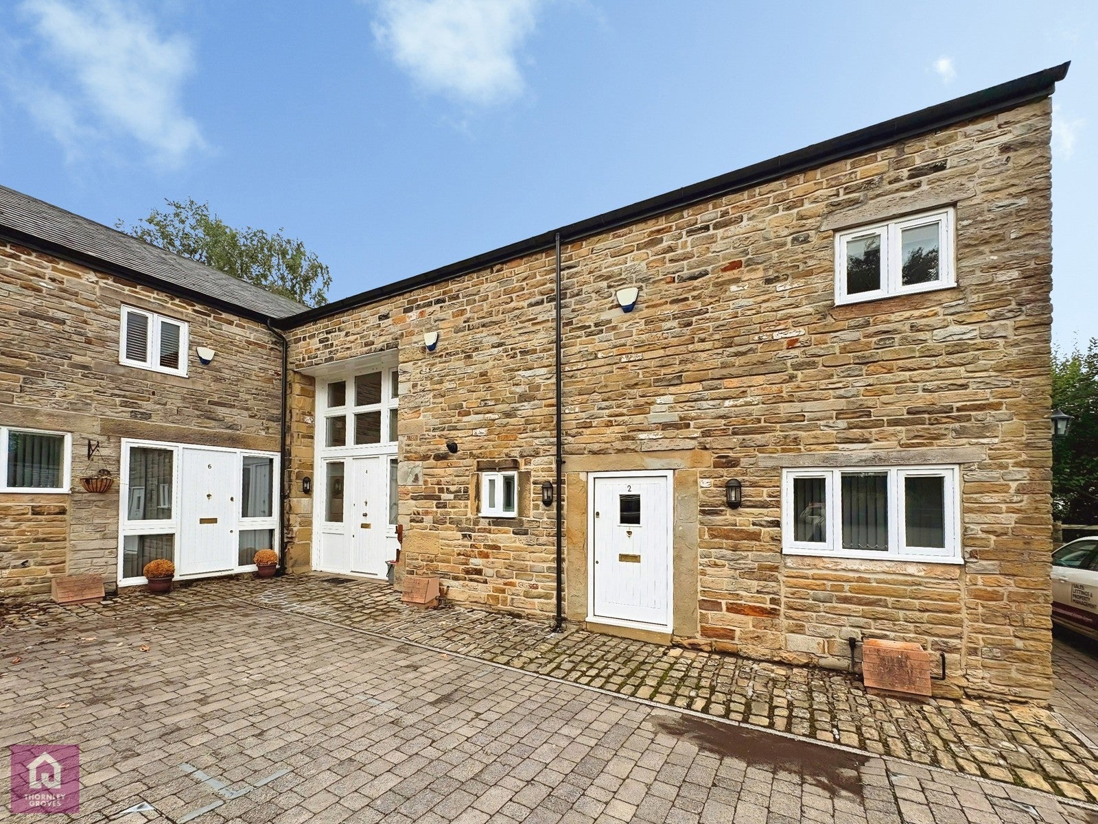 House Knowles Farm Close in West Lancashire