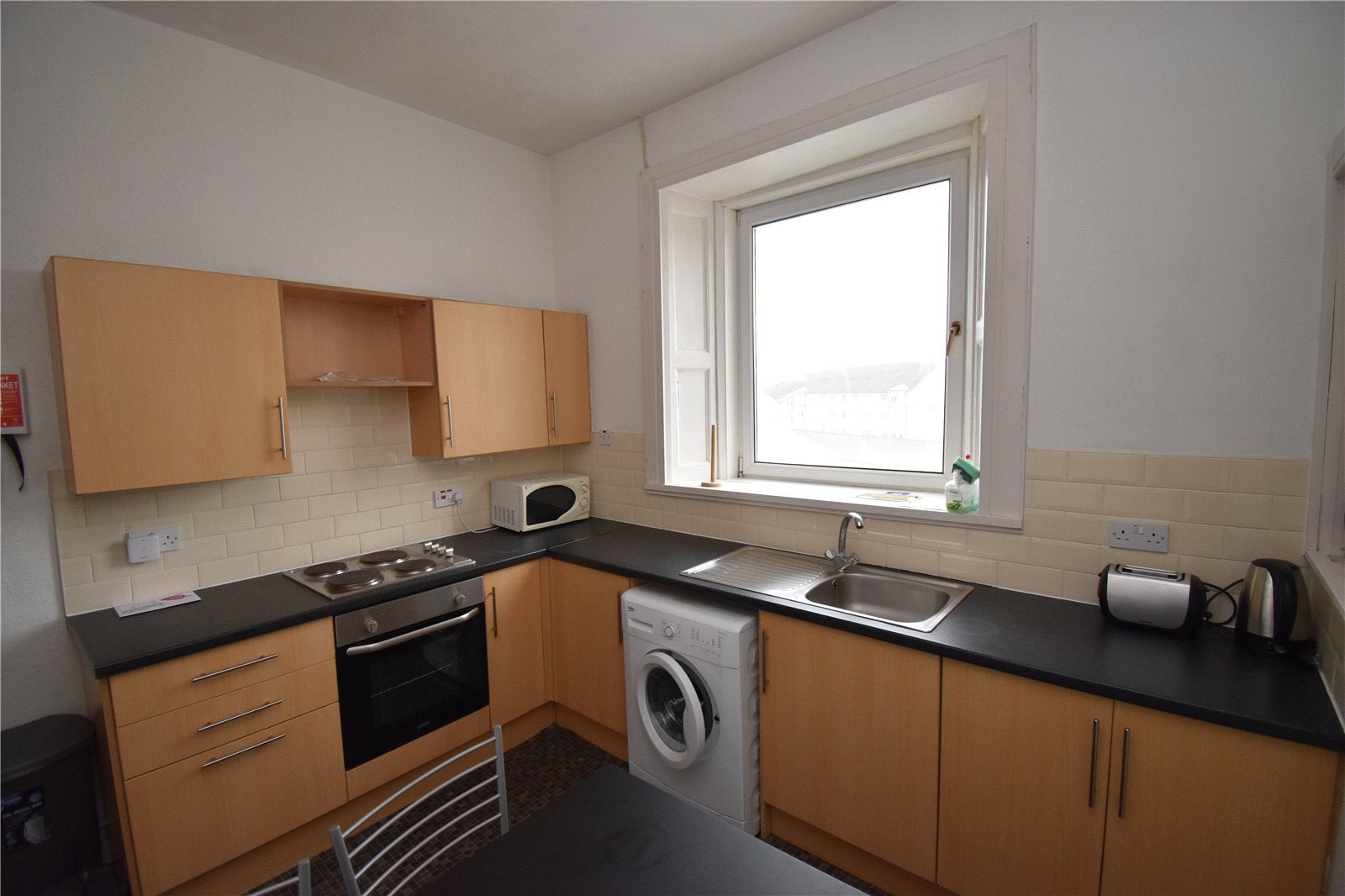 Flat Cathcart Place in City of Edinburgh