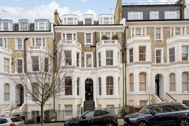 Flat Notting Hill Gate in Greater London