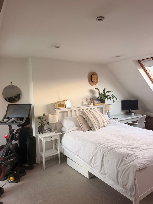 Room Tranmere Road in Greater London