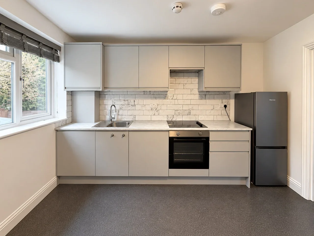 Flat Old Ruislip Road in Greater London