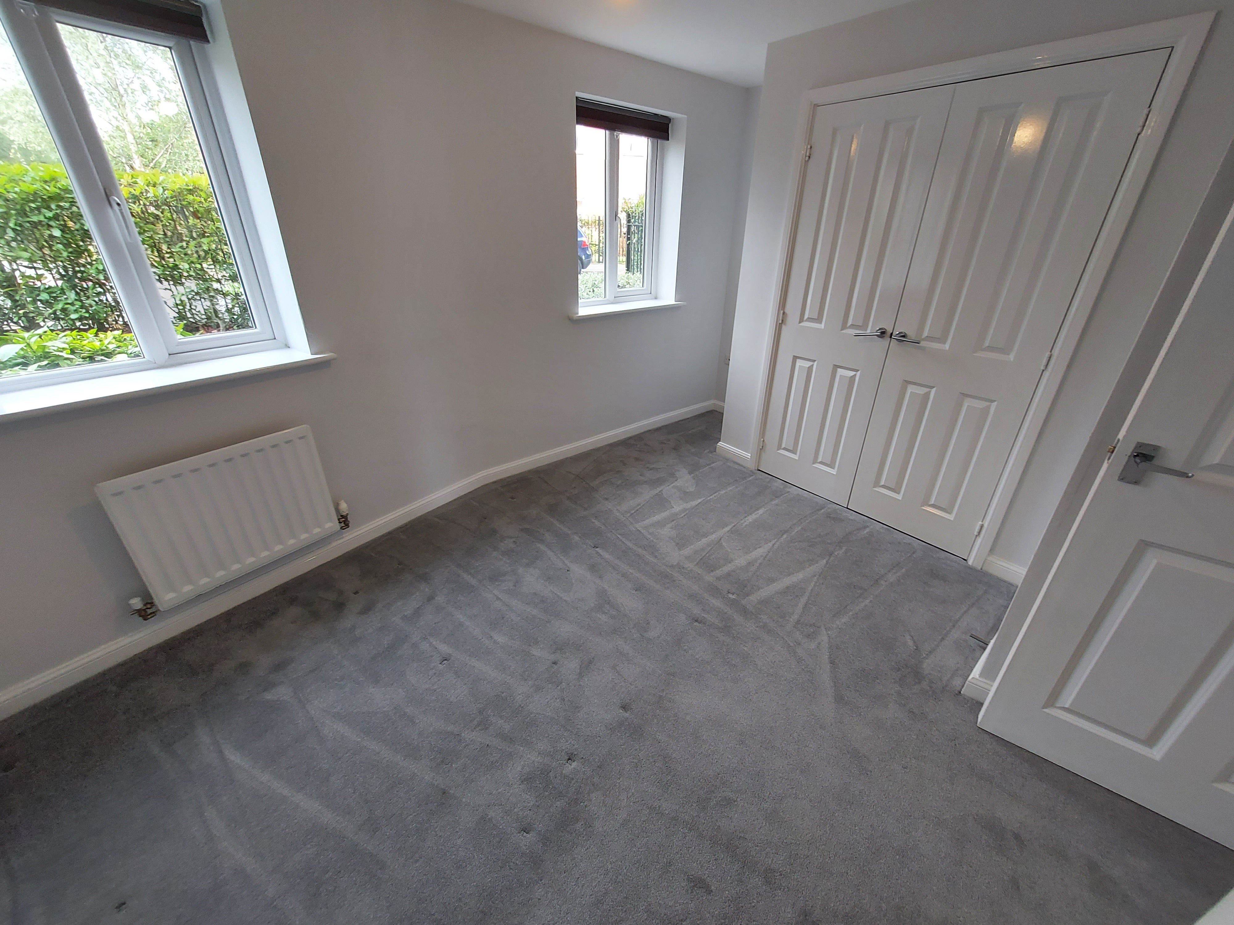 Flat Merton Way in Darlaston