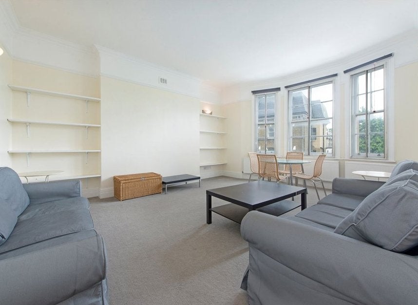House Edith Villas in Greater London