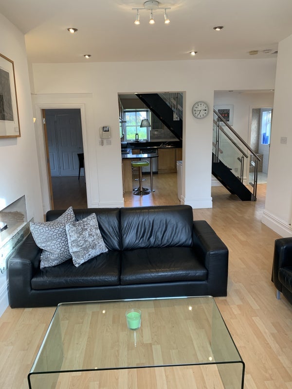 Room Manor Park South in Knutsford