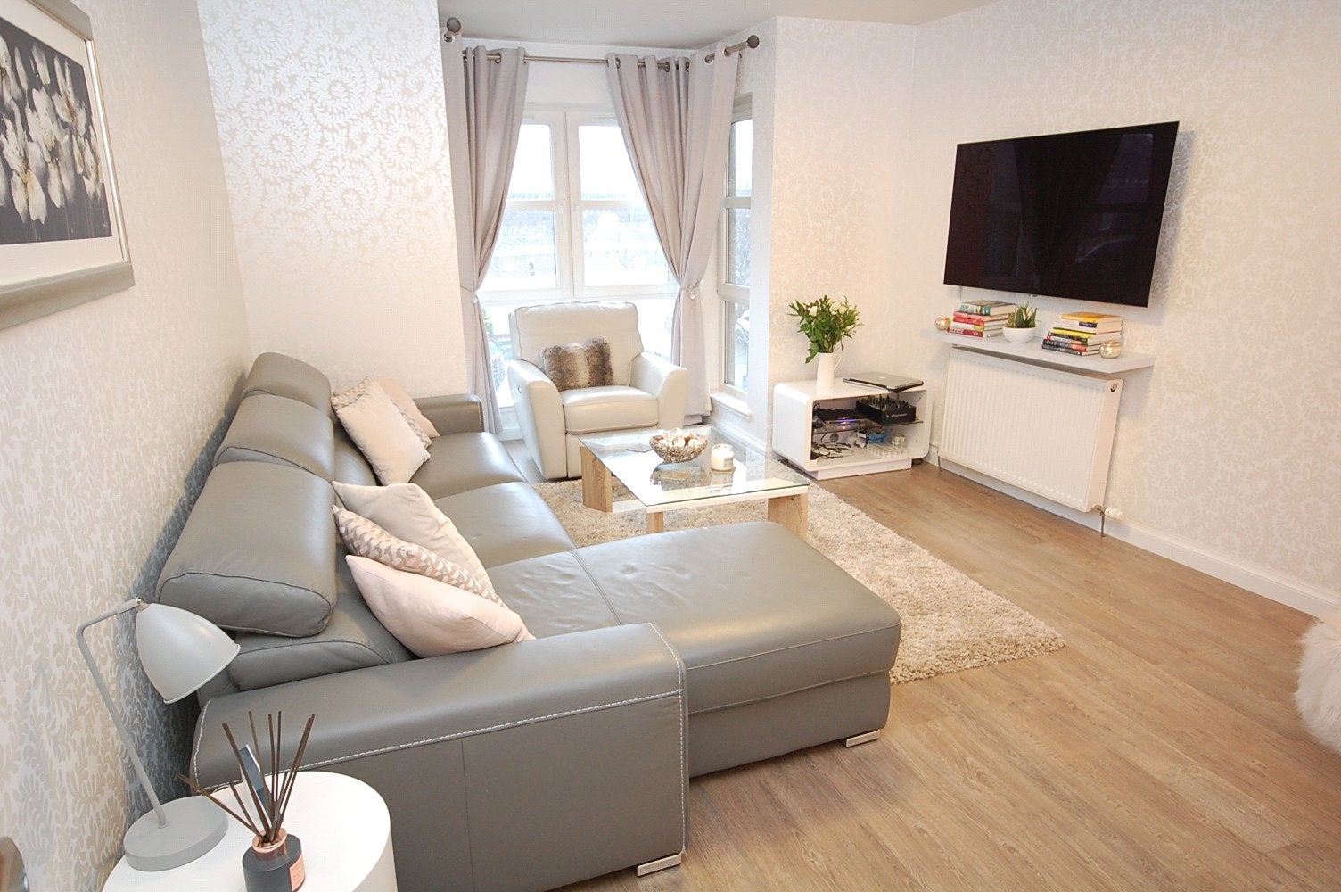 Flat Bothwell Road in Aberdeen City