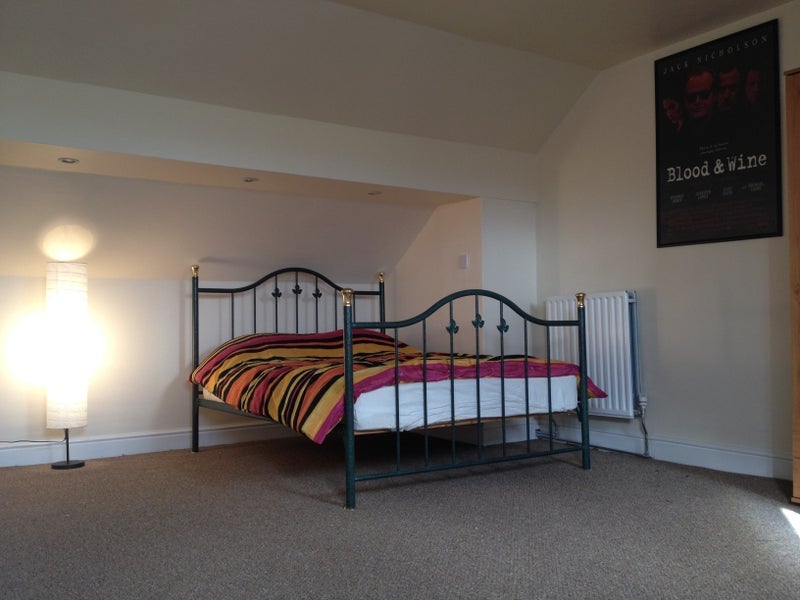 Room City Road in Sheffield