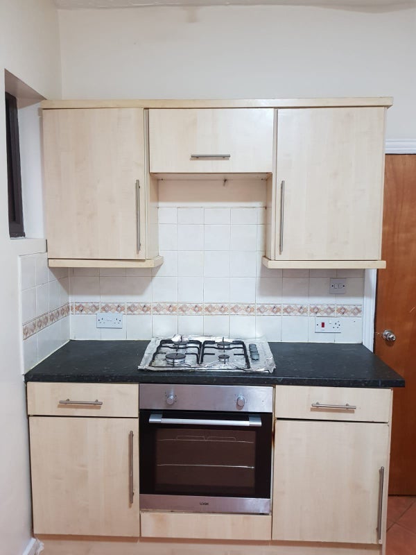 Room Walsgrave Road in Coventry