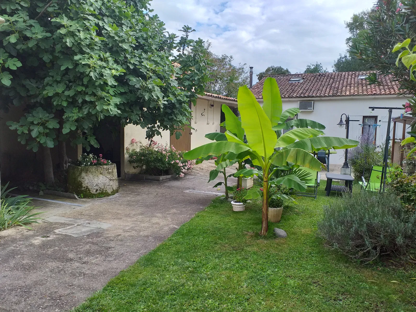 Maison Route des Barbots à Roullet-Saint-Estèphe