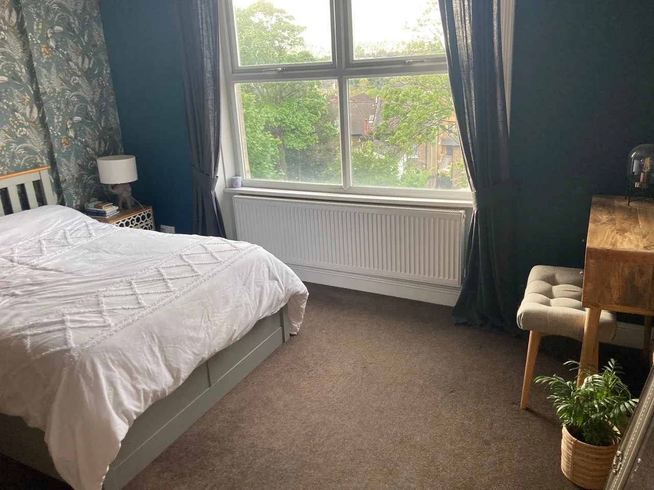 Flat Broxholm Road in Greater London