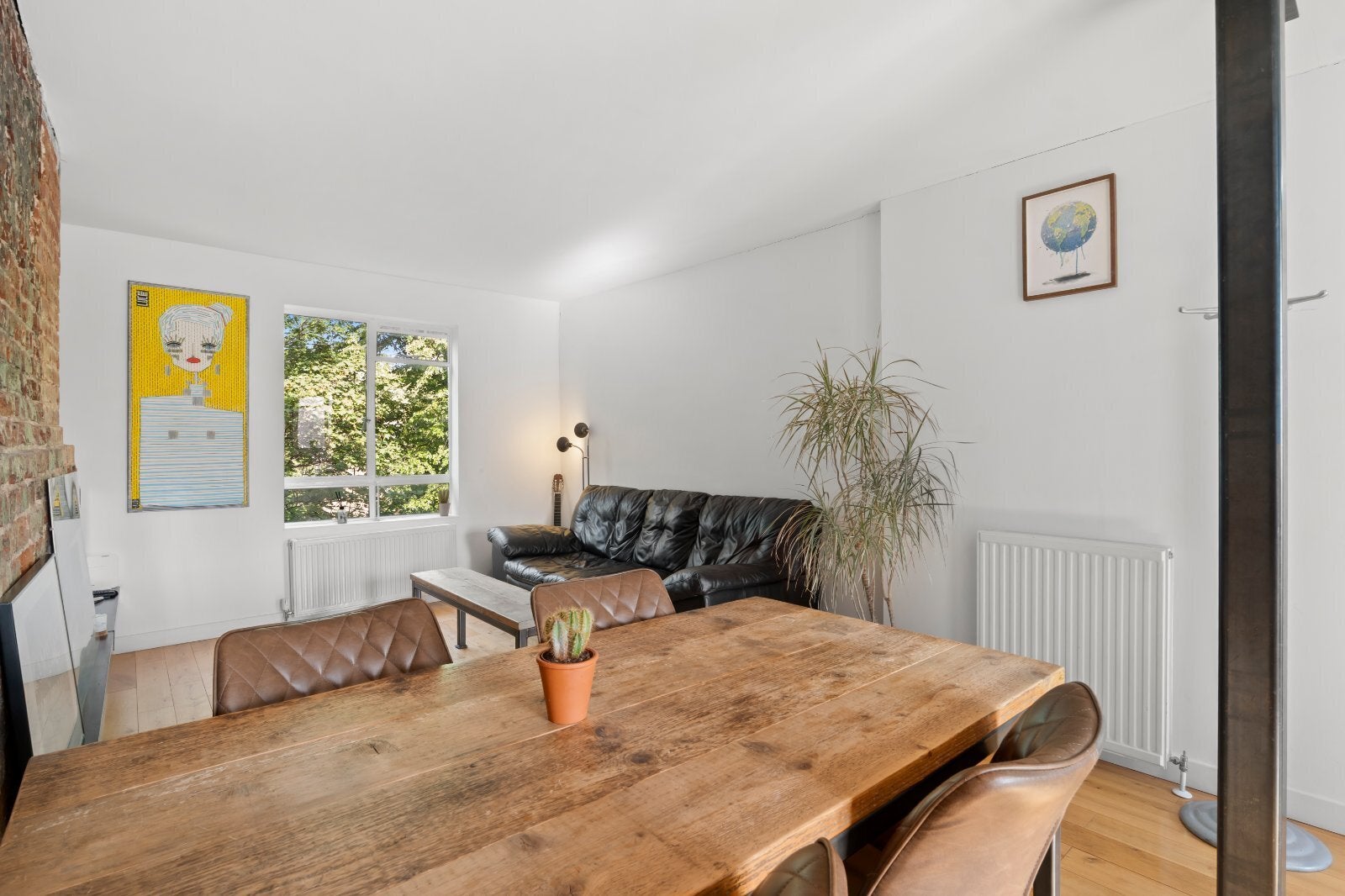 Flat Barnsbury Park in Greater London