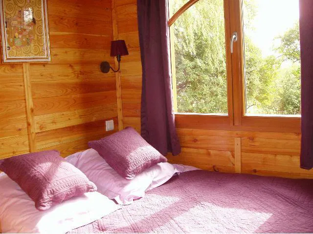Chambre D 197 à Francillon-sur-Roubion