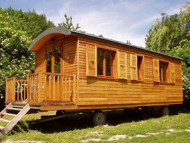 Chambre D 197 à Francillon-sur-Roubion