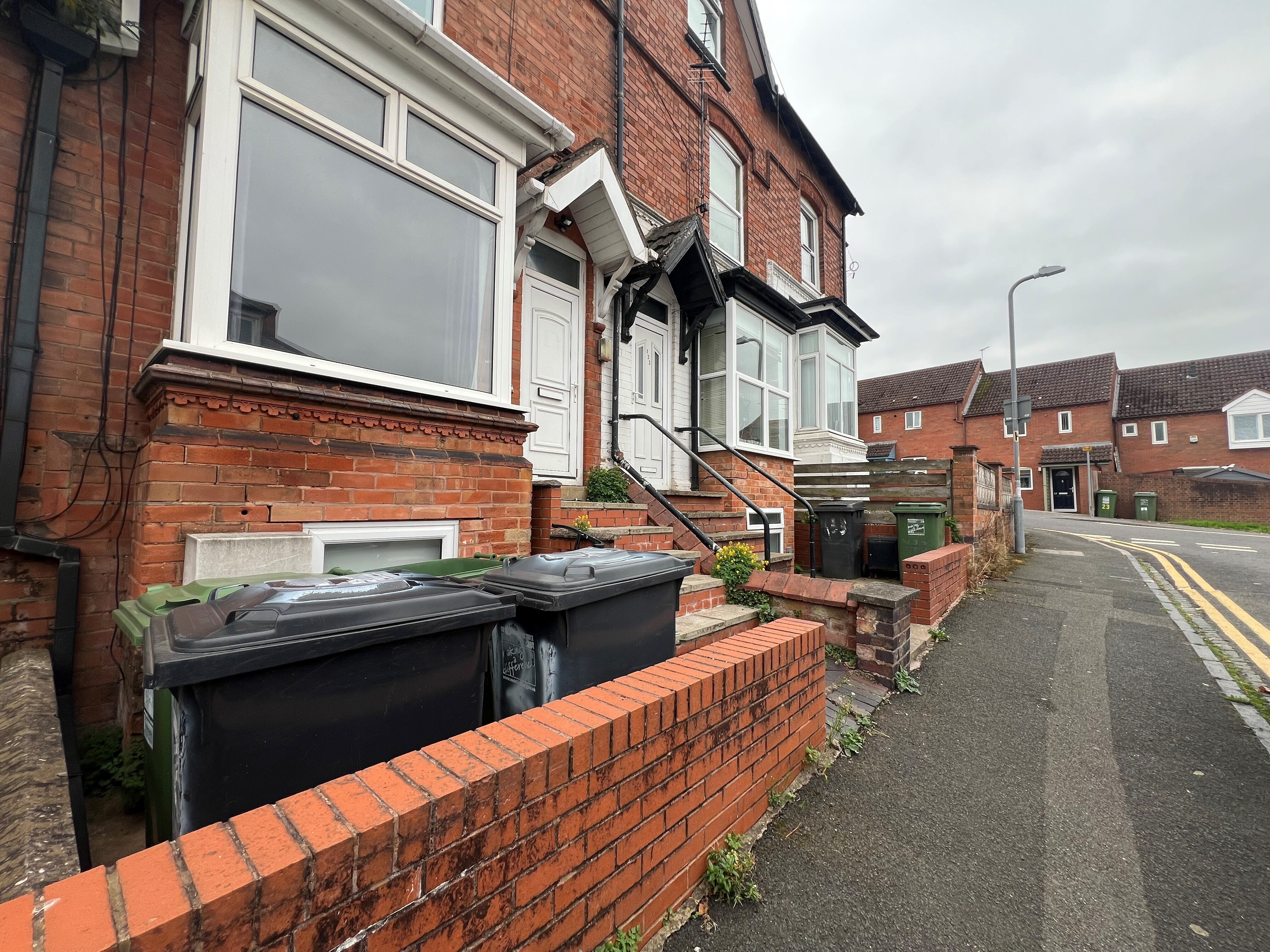 Room Oakly Road in Redditch