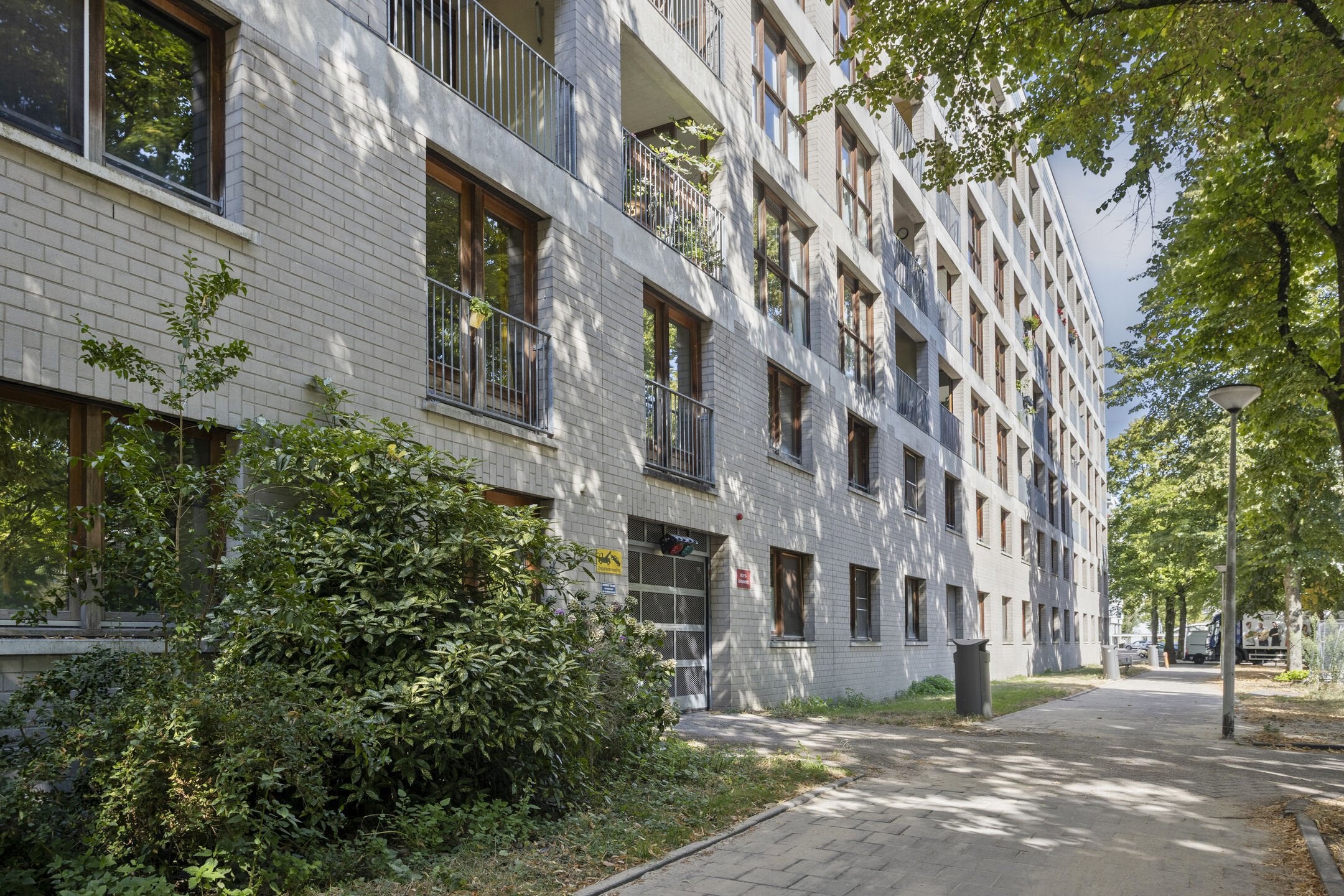 Appartement Zuidelijke Wandelweg 12 in Amsterdam