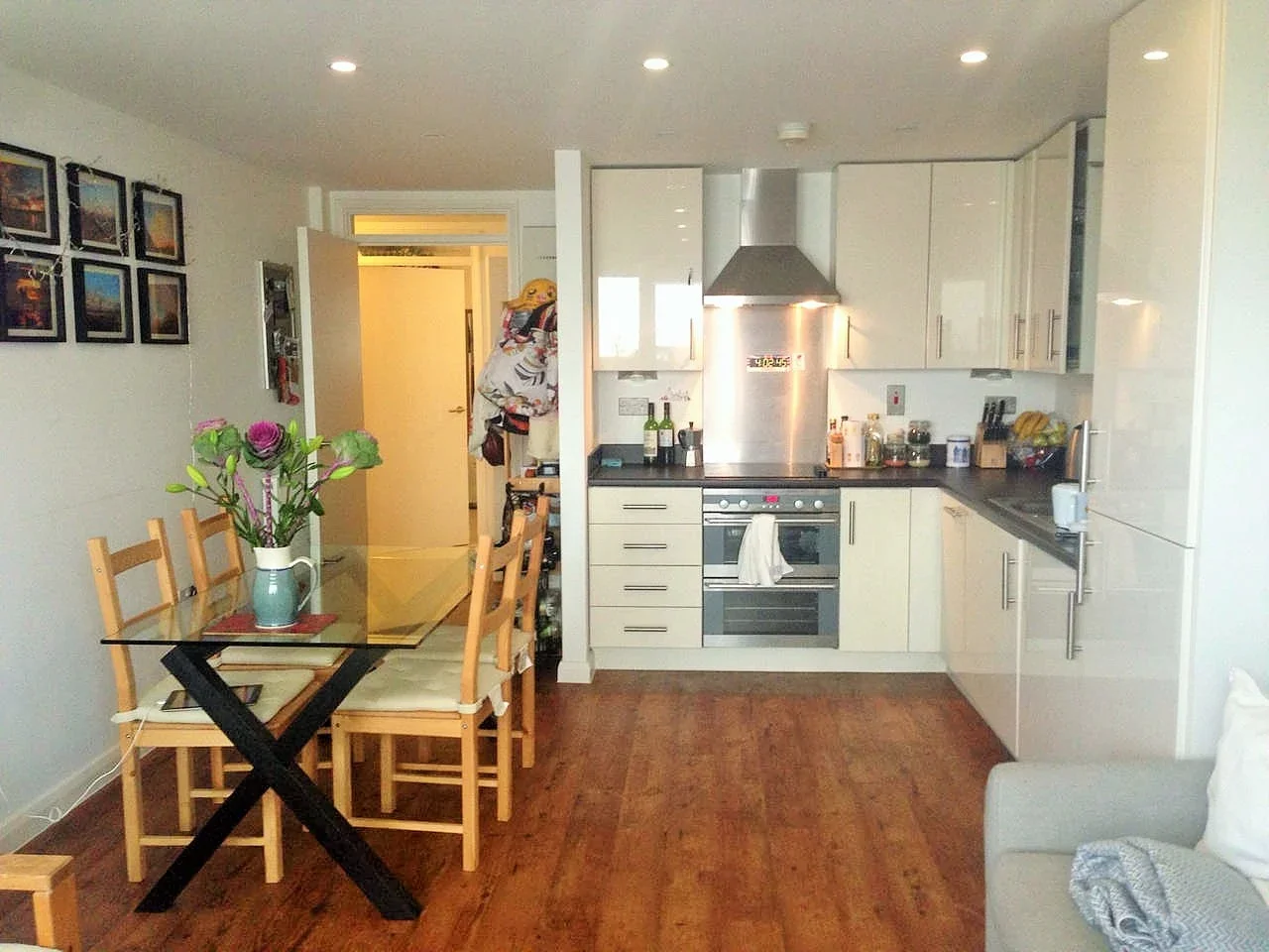 Flat Ramsgate Street in Greater London