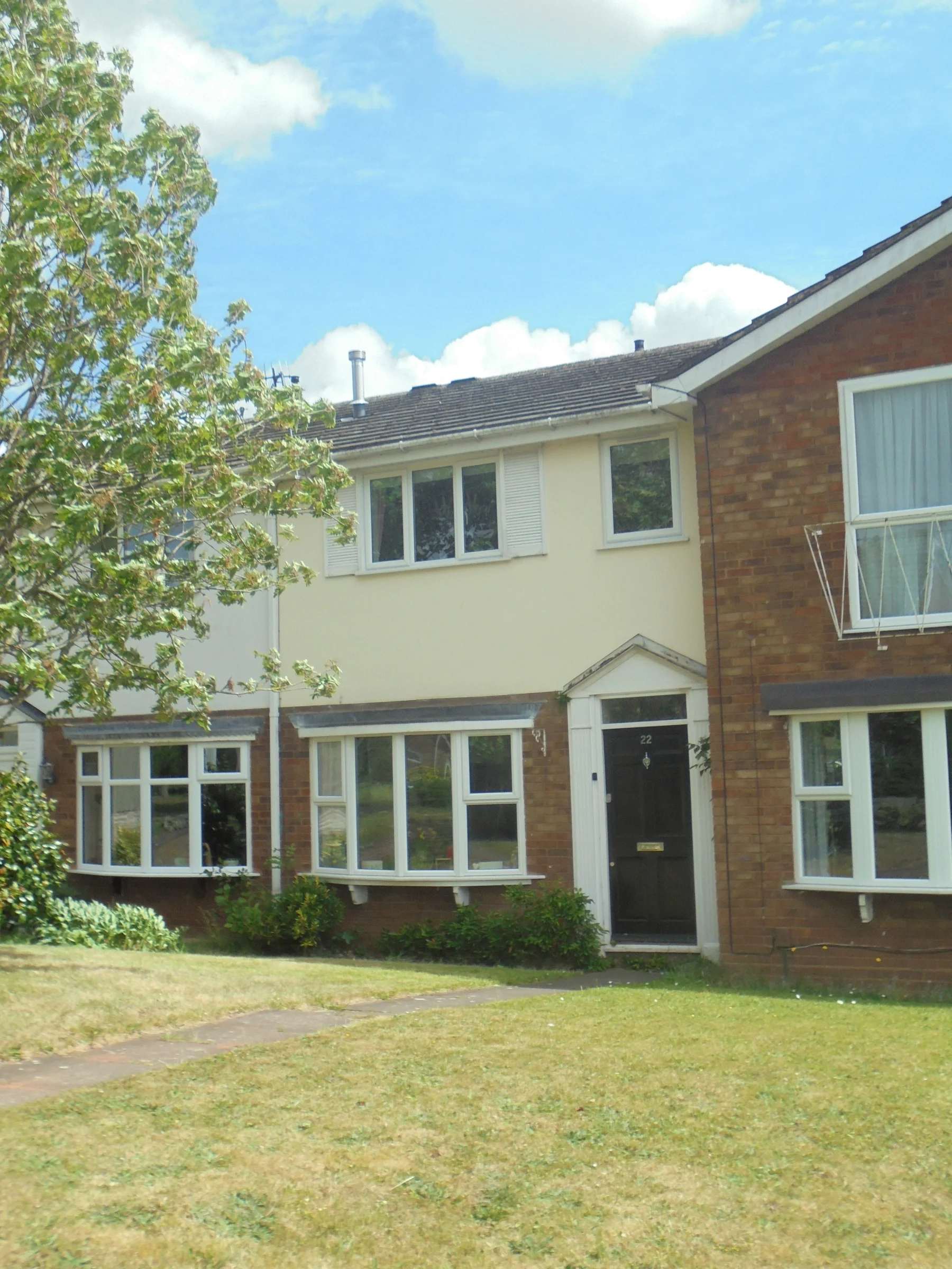 House Rokewood Close in Dudley
