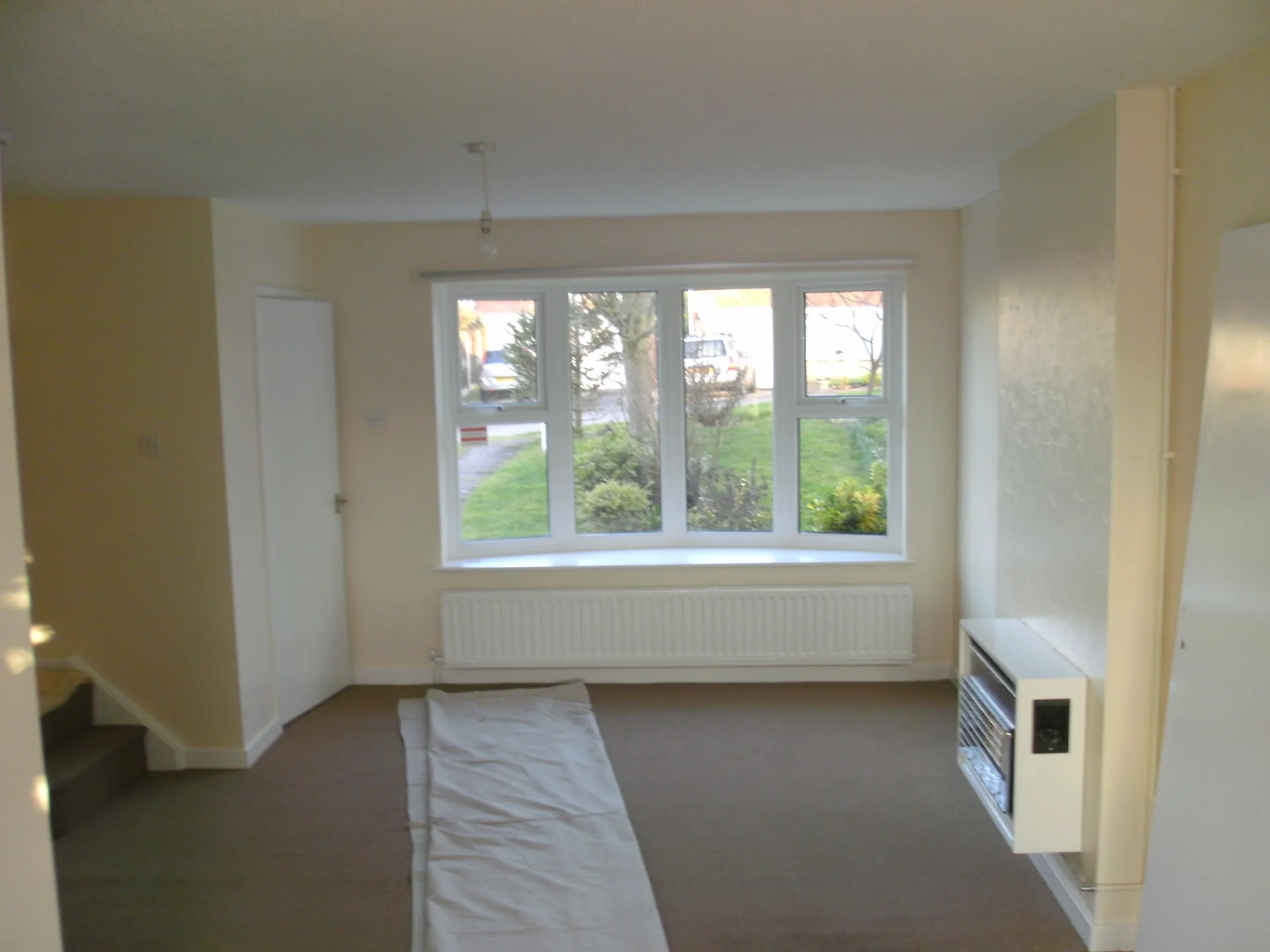 House Rokewood Close in Dudley