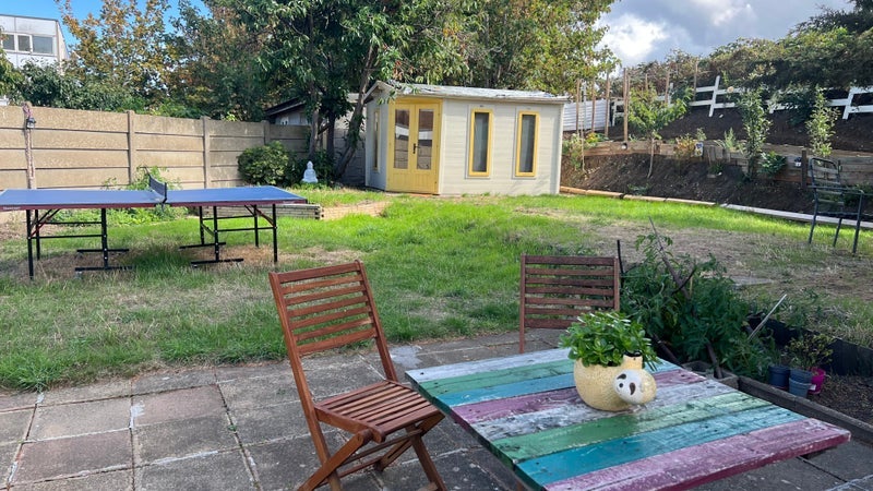 Room Hammond Avenue in Greater London