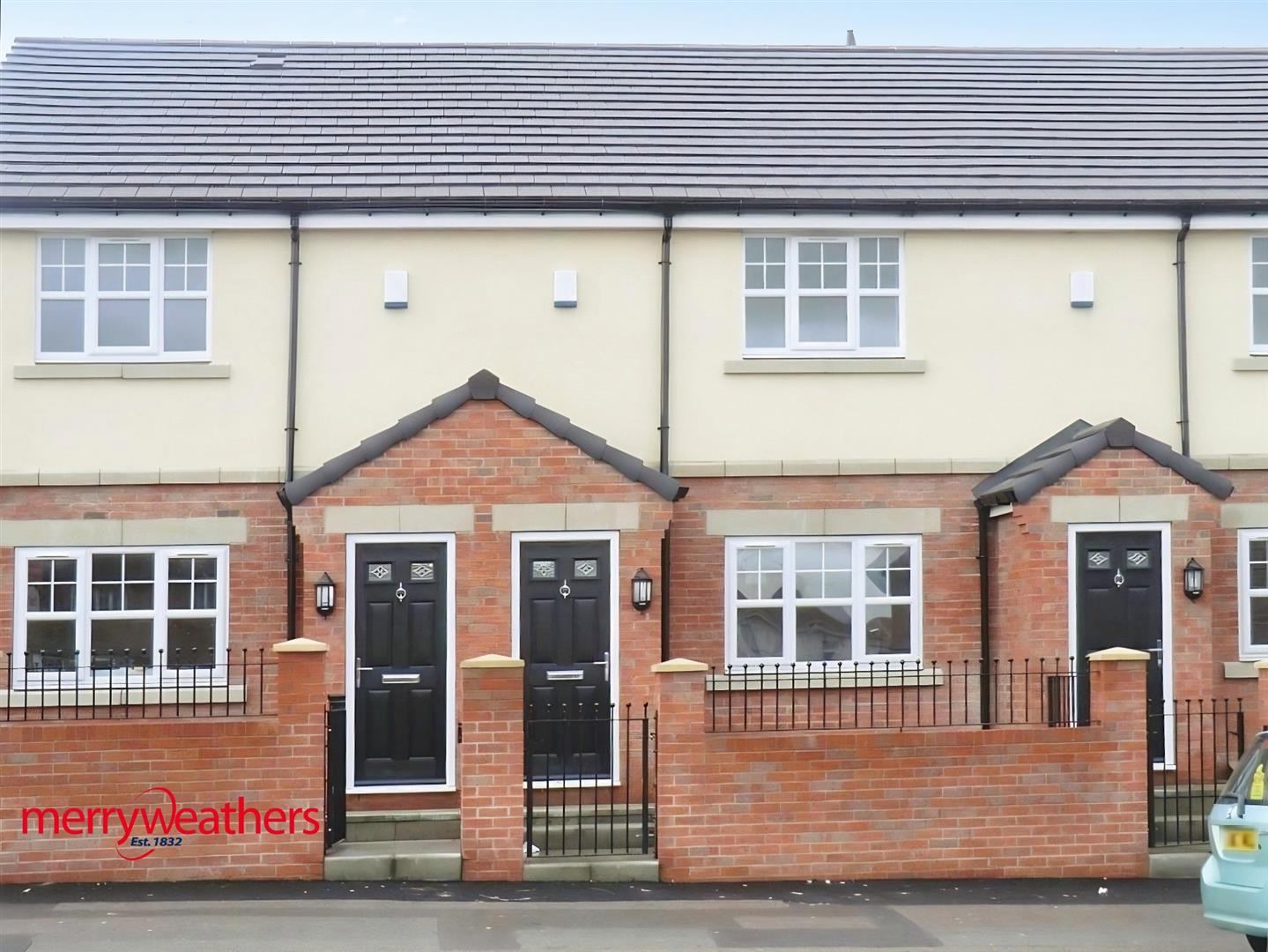 Flat Edlington Lane in Doncaster