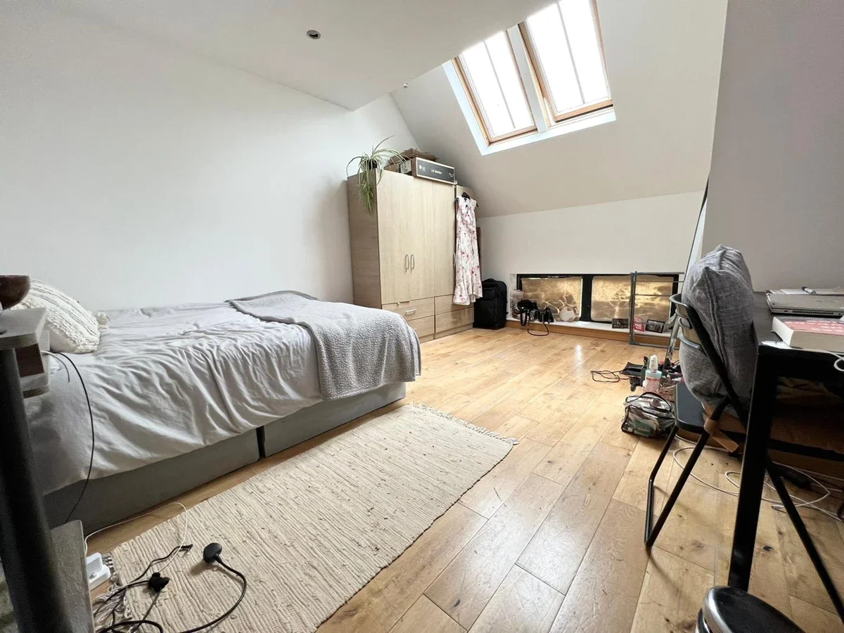 House Tavistock Terrace in Greater London