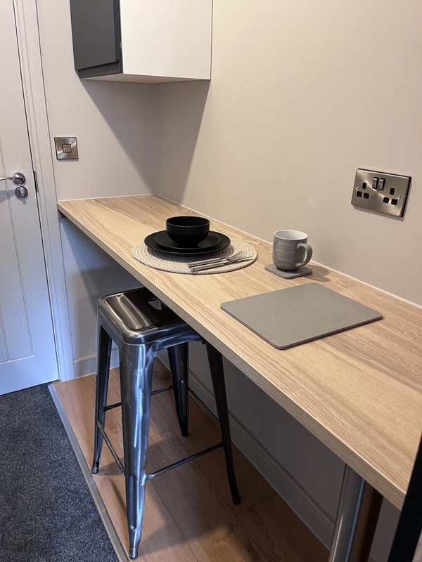 Room Marcot Road in Metropolitan Borough of Solihull