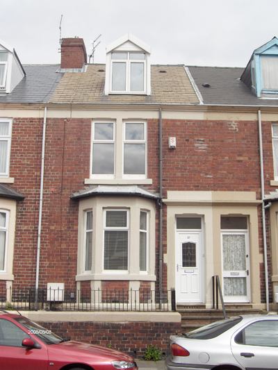Room Rayleigh Grove in Gateshead